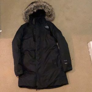 North Face down hooded  Parka girls size M